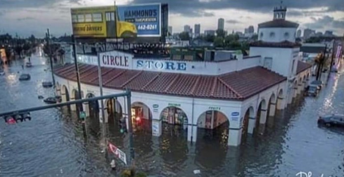 Circle Food New Orleans Flooded